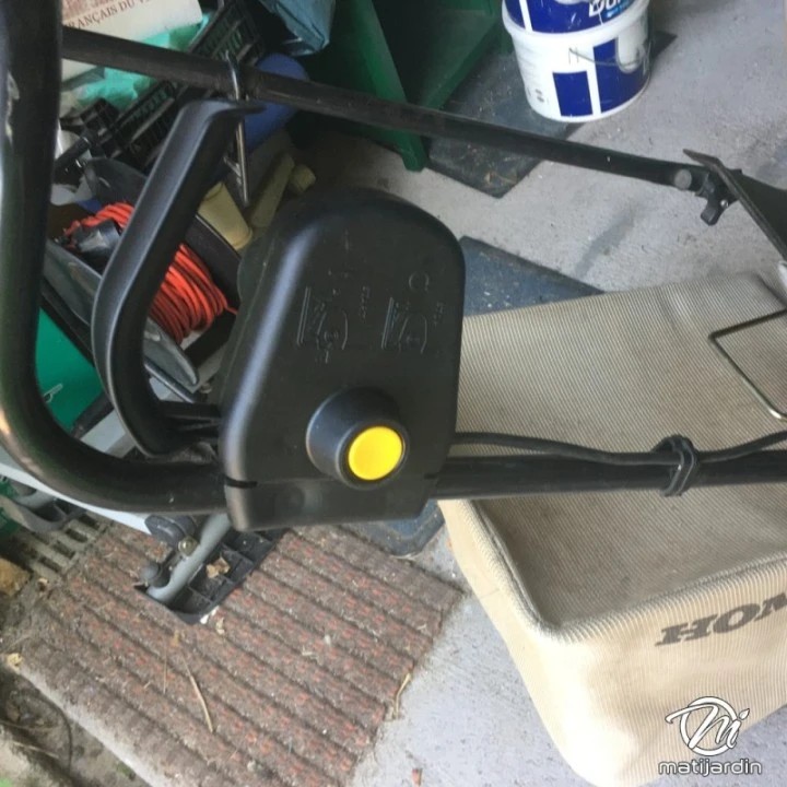 Interrupteur démarrage à levier pour tondeuse électrique 10A 202P613