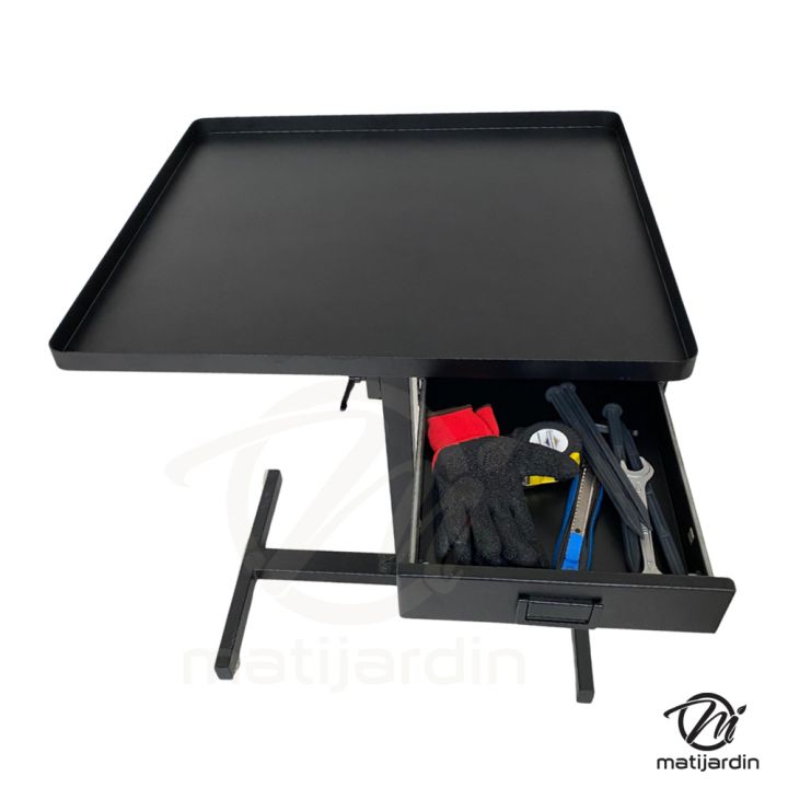 Table de travail ajustable pour entretien robots tondeuses et motoculture