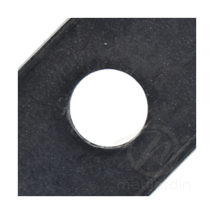 Lame tondeuse pour Kubota RC60-25. N° 76540-34330. Coupe 52 cm