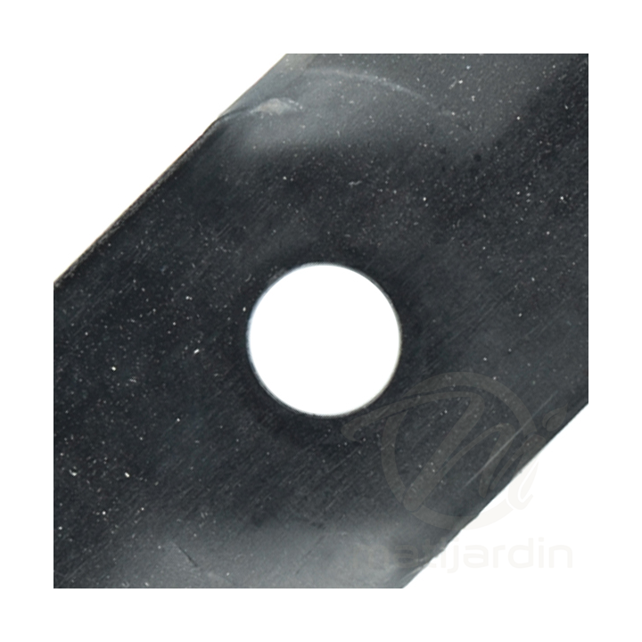 Lame tondeuse pour John Deere 4300. N° M113518. Coupe 47 cm