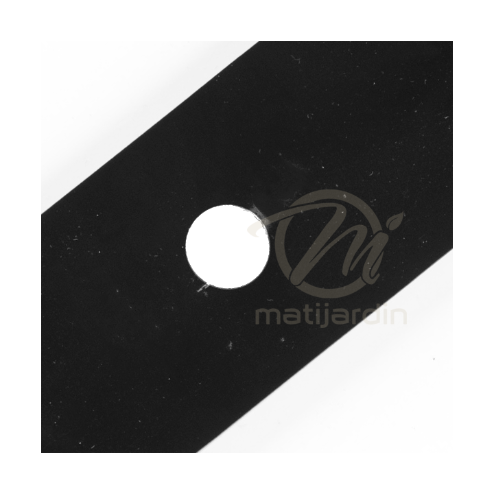 Lame tondeuse pour Kubota G18. N° K54139-5813. Coupe 42,2 cm