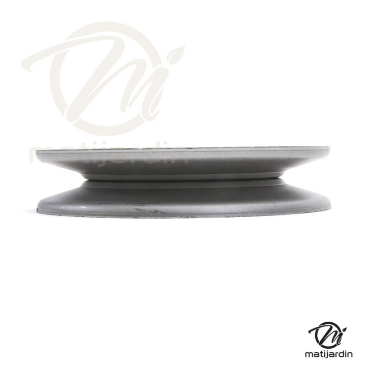 Poulie diam 120 mm larg. 24,6 mm à gorge type "V" axe 16 mm étoilé