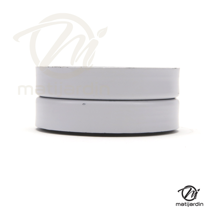 Poulie diam 82 mm larg. 33 mm à gorge type "plate" axe 9,5 mm