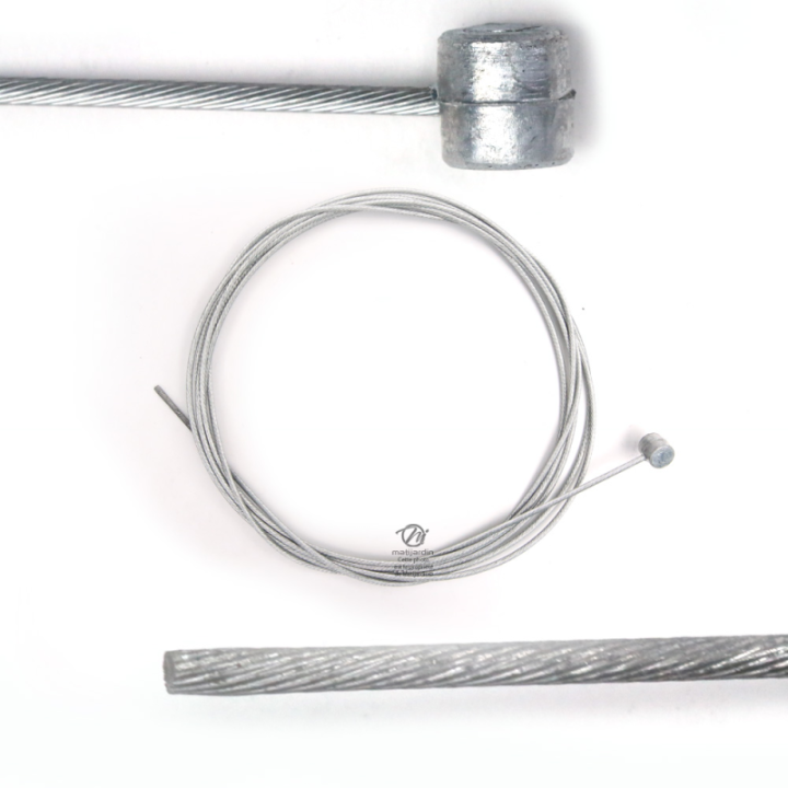 Câble souple, corde à piano.Diamètre 2 mm. Longueur 2,5 m. Tête 9 x 9 mm