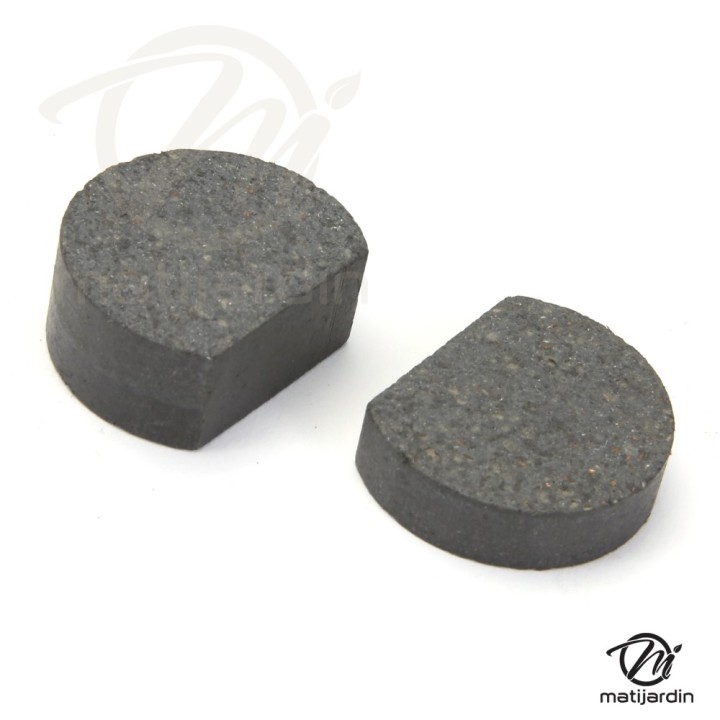 Plaquette de frein avec méplat. Diamètre : 28 mm. x2