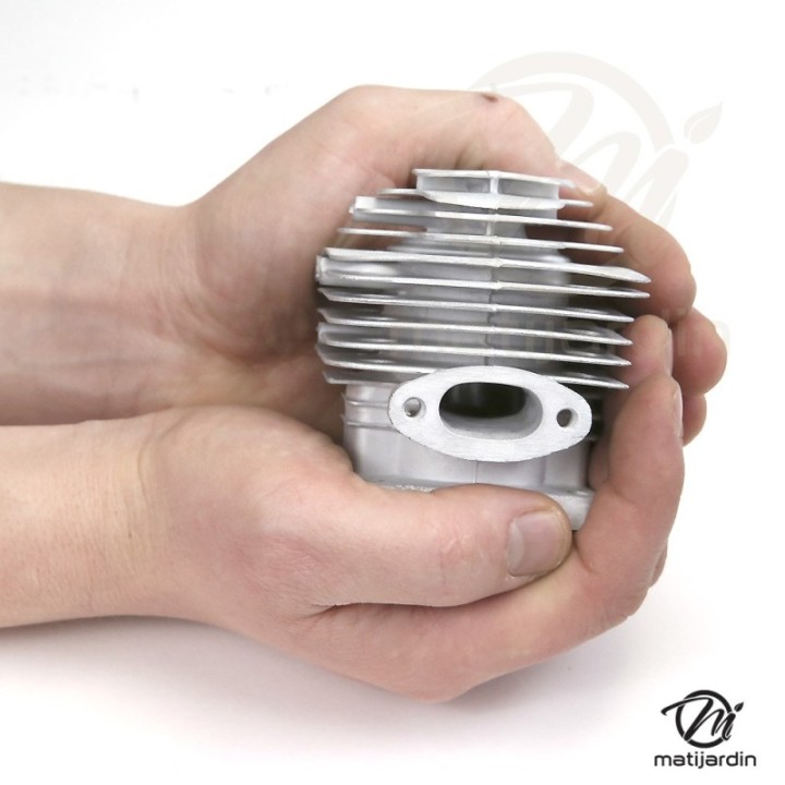 Cylindre piston adaptable pour tronçonneuse Mitsubishi TL33. Diamètre 36 mm