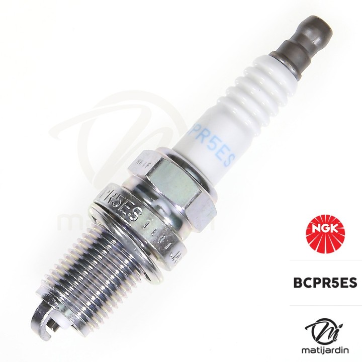 Bougie d'allumage NGK pour tondeuse, tronçonneuse. Type BCPR5ES