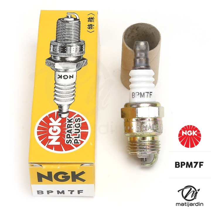 Bougie d'allumage NGK pour tondeuse, tronçonneuse. Type BPM7F