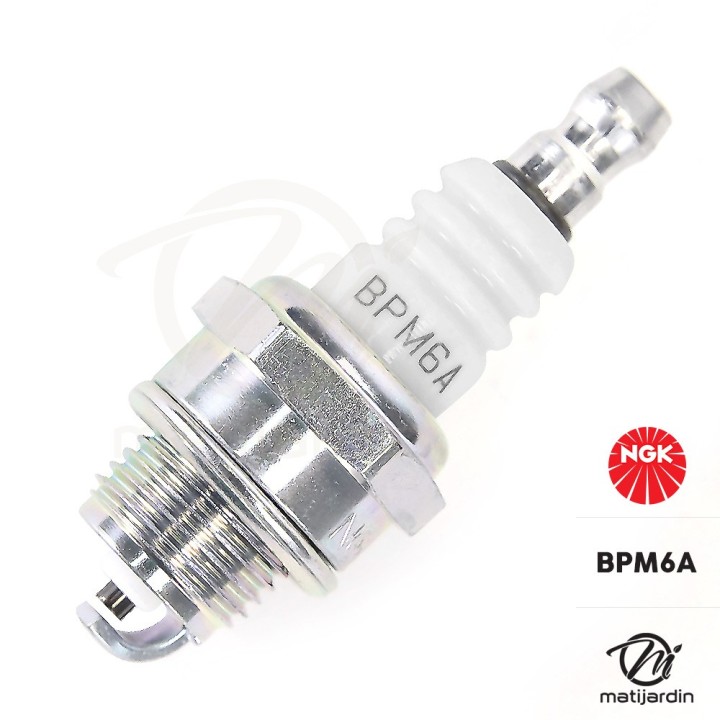 Bougie d'allumage NGK pour tondeuse, tronçonneuse. Type BPM6A