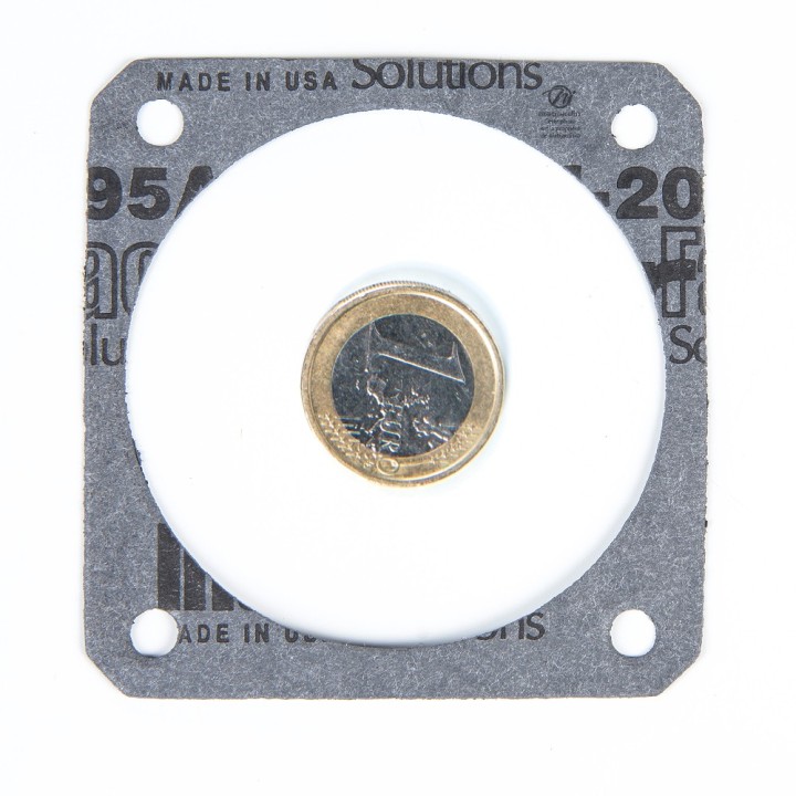 Joint de cylindre pour tronçonneuse Stihl 038, MS380, 381