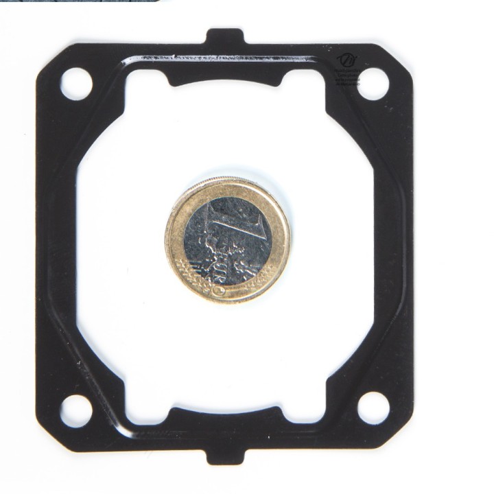 Joint de cylindre pour tronçonneuse Stihl 046