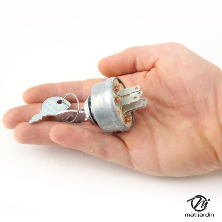 Contacteur à clé pour John Deere réf AM38227