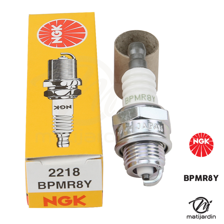 Bougie d'allumage NGK. BPMR8Y
