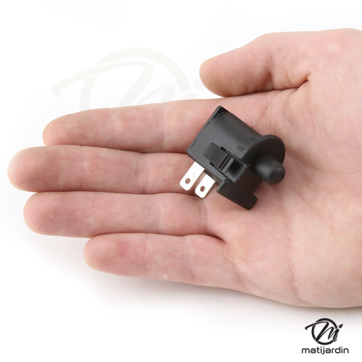 Contacteur de sécurité pour tondeuse John Deere réf AM103119