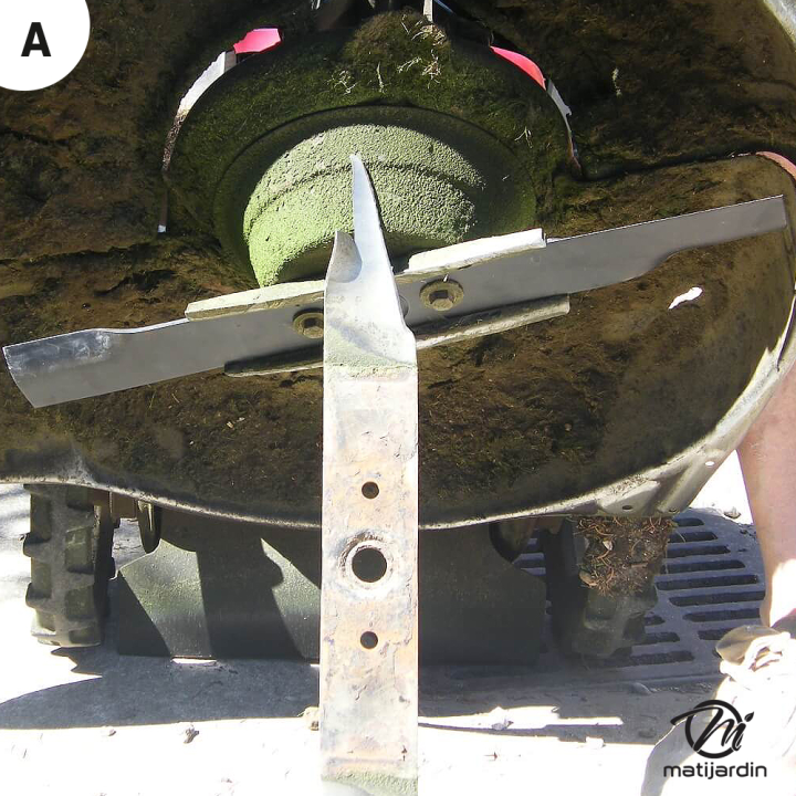 Lame tondeuse pour Honda UM2160. N° 72511-VA2-960. Coupe 53 cm