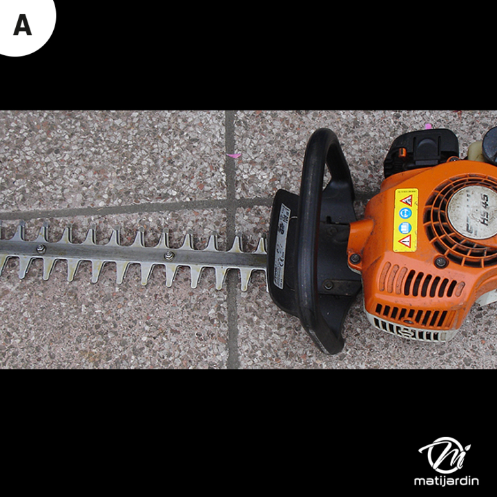 Lame bilatérale pour taille-haie Stihl HS45. Longueur 820 mm