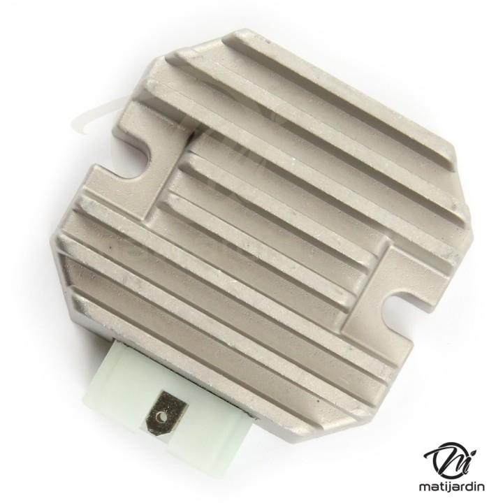 Régulateur de tension pour Honda. 31600-890-951