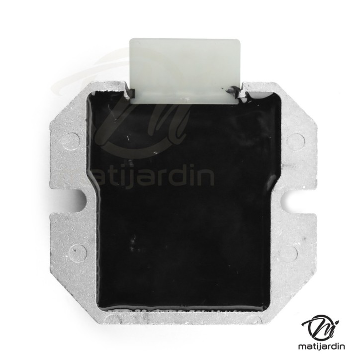 Régulateur de tension pour Honda. 31600-890-951