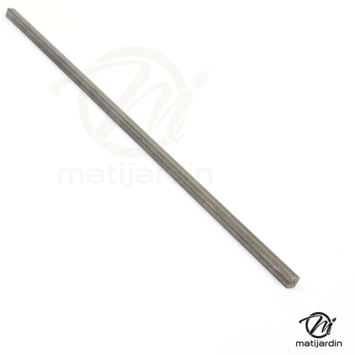 Clavette carrée 6,4 x 6,4 mm. Longueur 30 cm