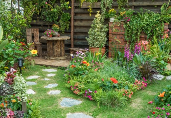 Les outils de motoculture essentiels pour chouchouter ton jardin