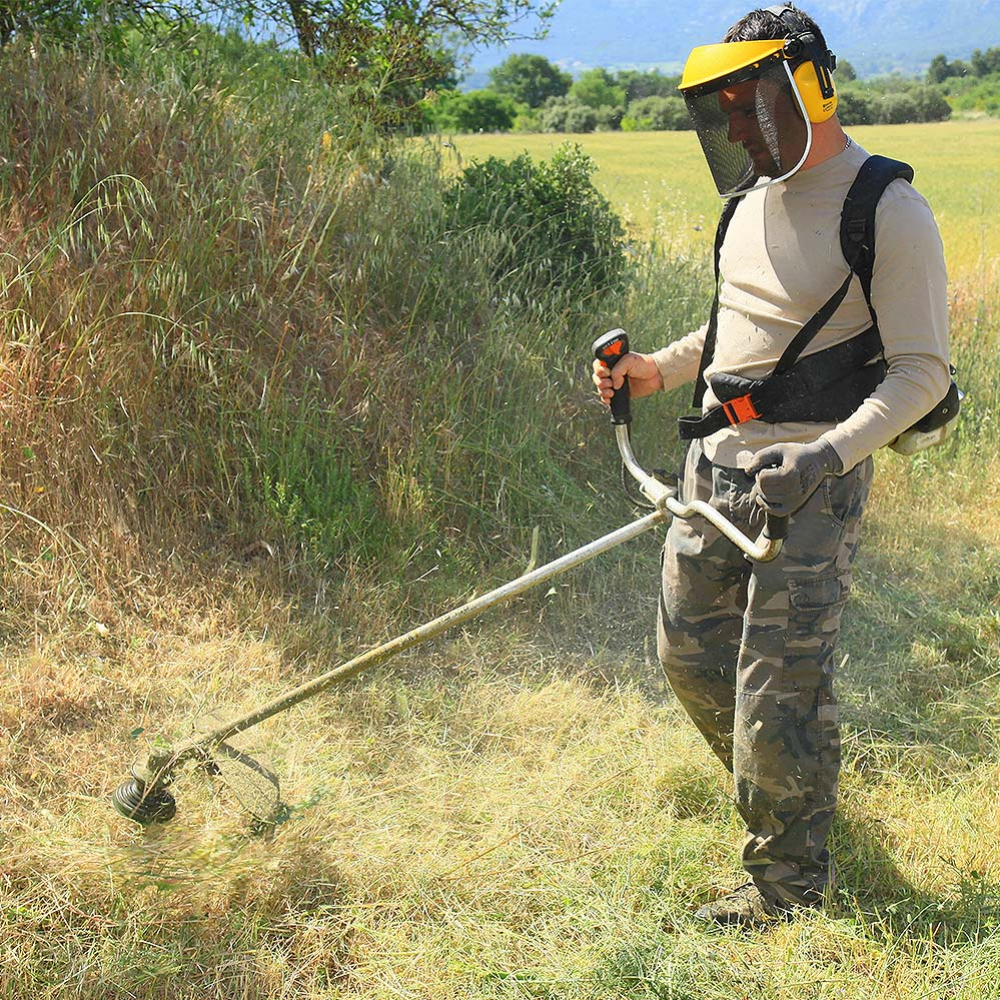 Découvrez nos gammes de fils débroussailleuses !