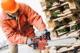 Comment choisir votre chaîne-guide tronçonneuse ?