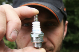 Tout savoir sur les bougies NGK pour la motoculture !